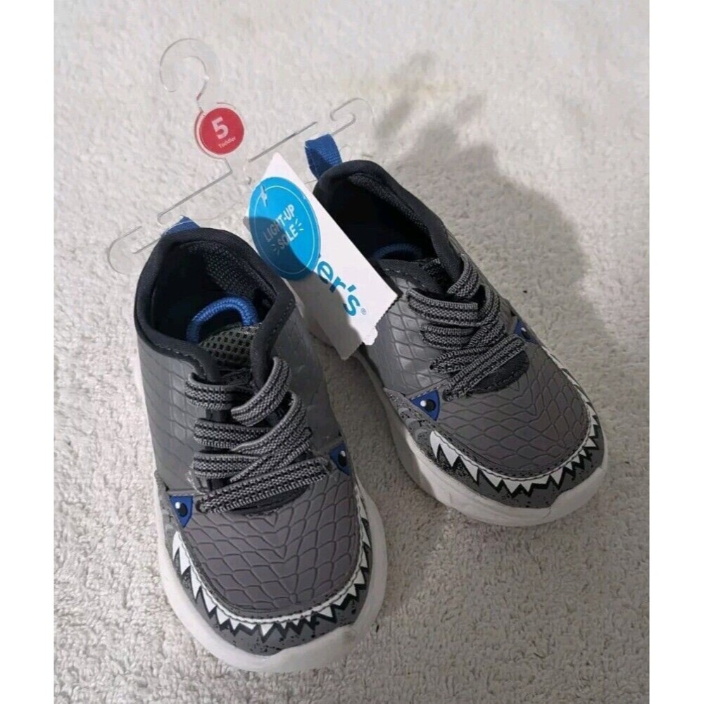 Carter's Shark Light Up Shoes Sneakers Toddler Size 5 Slip On NEW